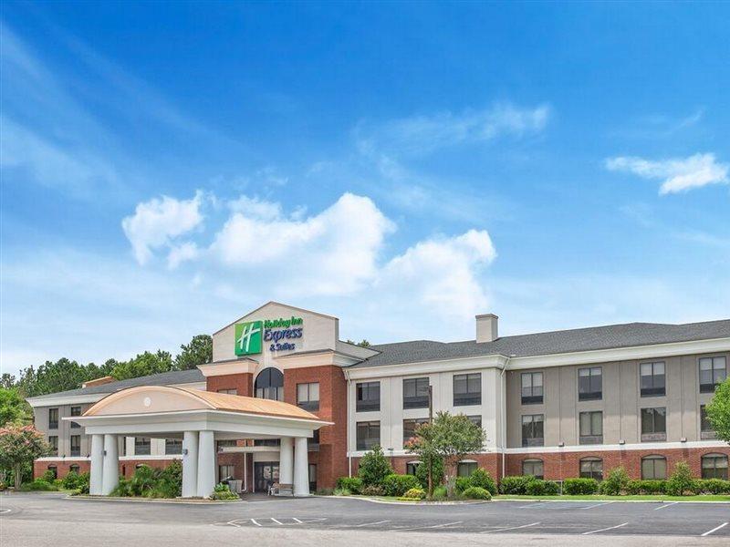 Holiday Inn Express & Suites - Hardeeville-Hilton Head By Ihg Exterior photo