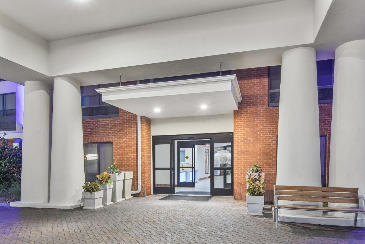 Holiday Inn Express & Suites - Hardeeville-Hilton Head By Ihg Exterior photo